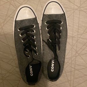 Women’s Converse All Star Size 8